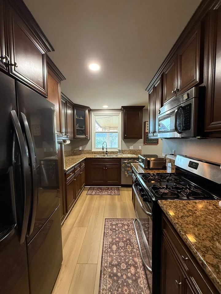 2646 Cochran St - Photo 2 of 10