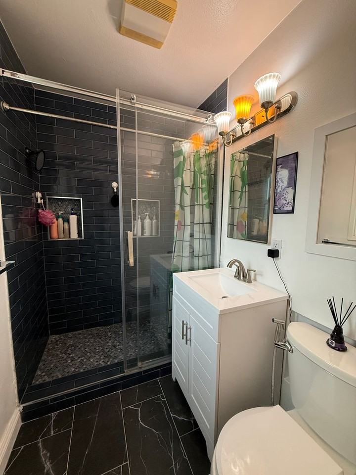 2646 Cochran St - Photo 7 of 10