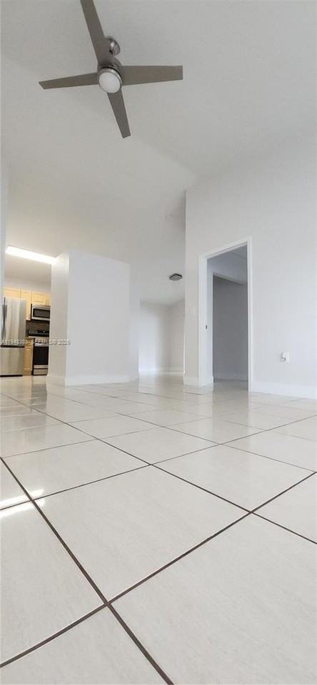 14316 Sw 148th Pl - Photo 7 of 18