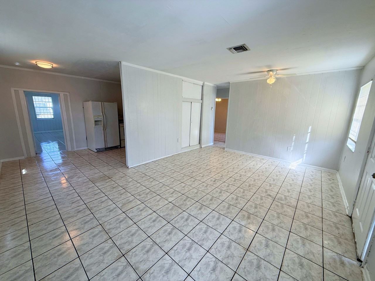 2951 Nw 164th St - Photo 2 of 18