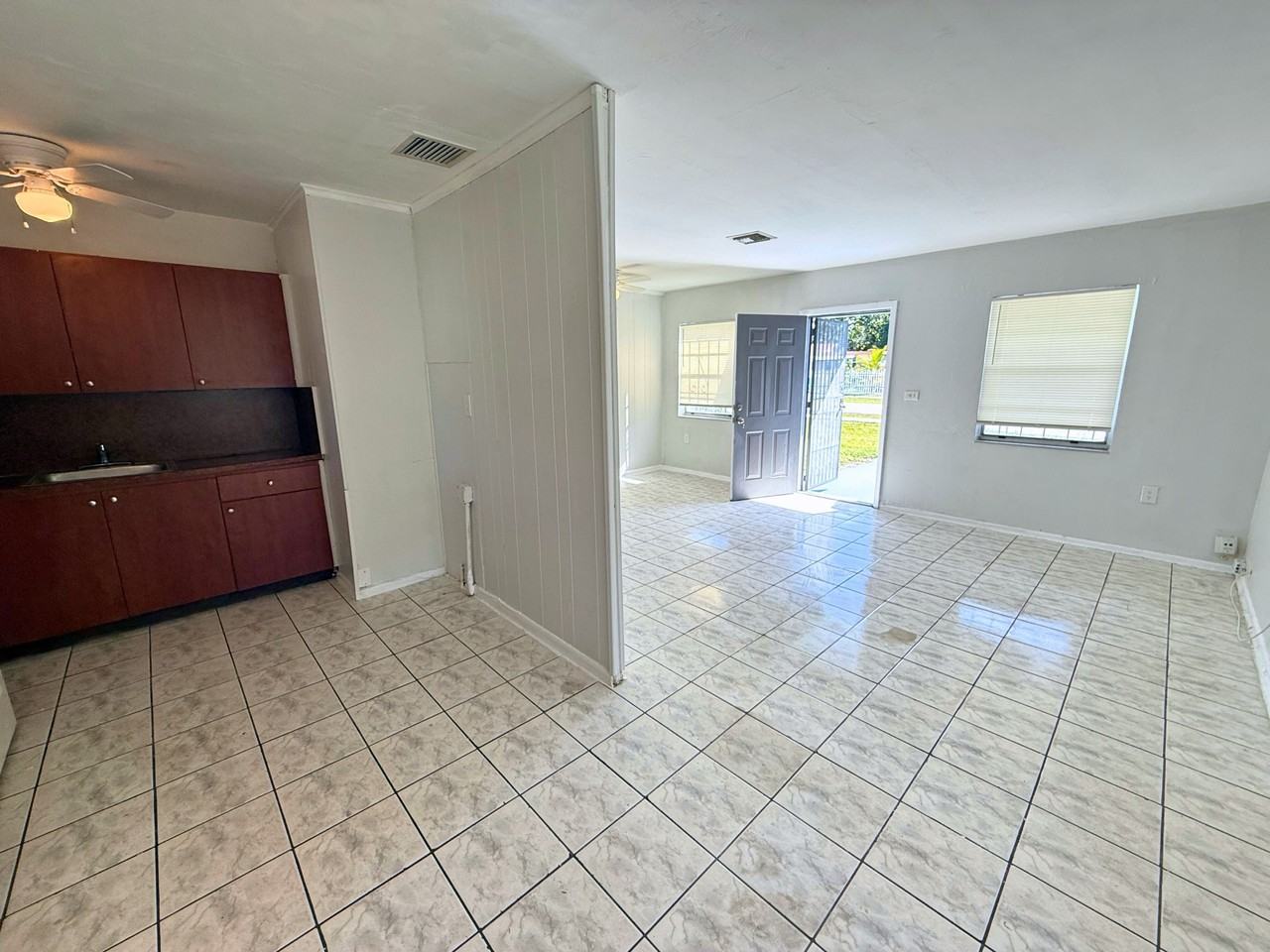 2951 Nw 164th St - Photo 3 of 18