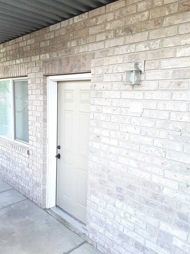 1969 N Canyon Rd #2 - Photo 3 of 37