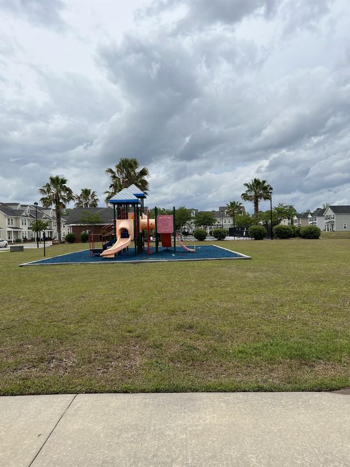 609 Atkinson Dr #1 - Photo 3 of 50