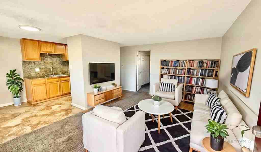 Boardwalk Apartments - Photo 2 of 31