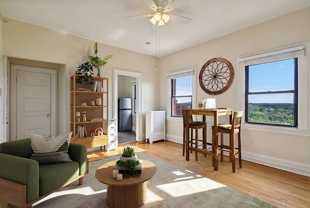 Princeton on Beacon Street - Photo 1 of 1