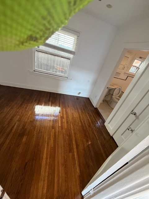 2008 Argyle Ave #2008 - Photo 3 of 16