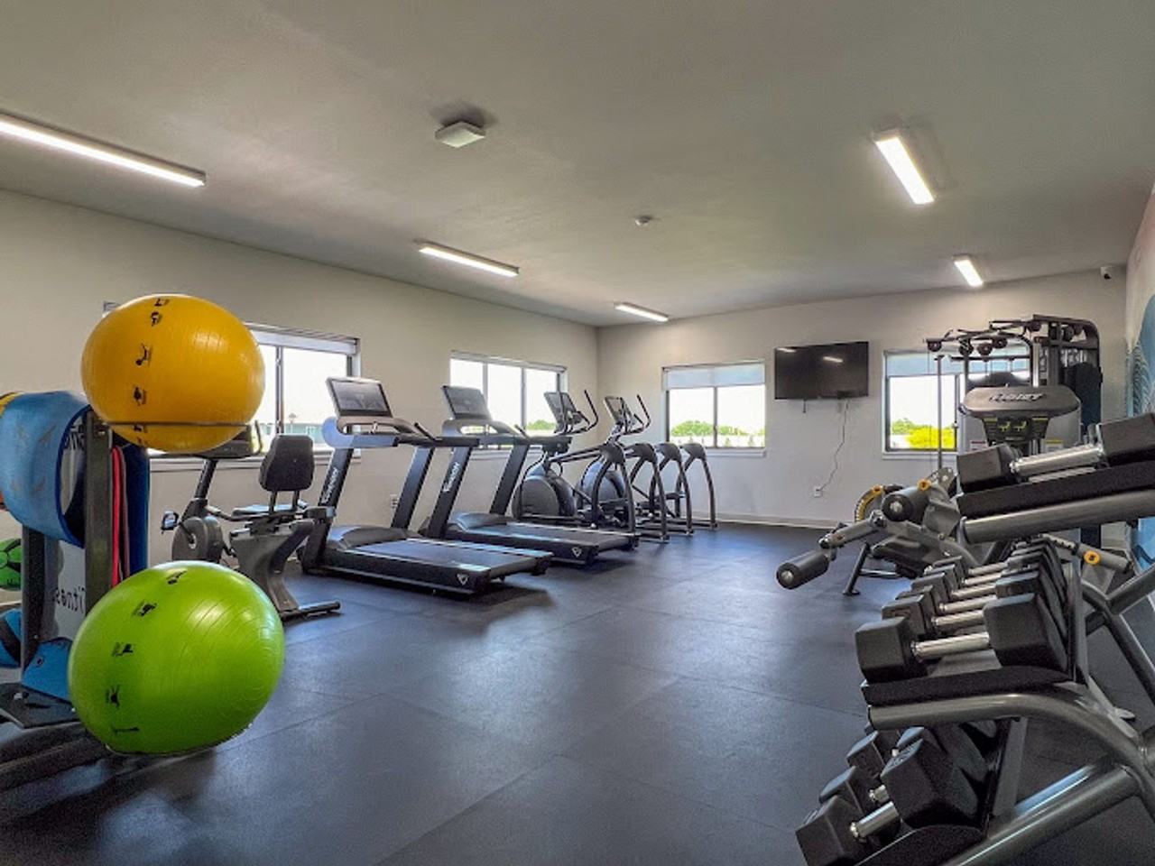 SCS Eau Claire - Photo 4 of 50