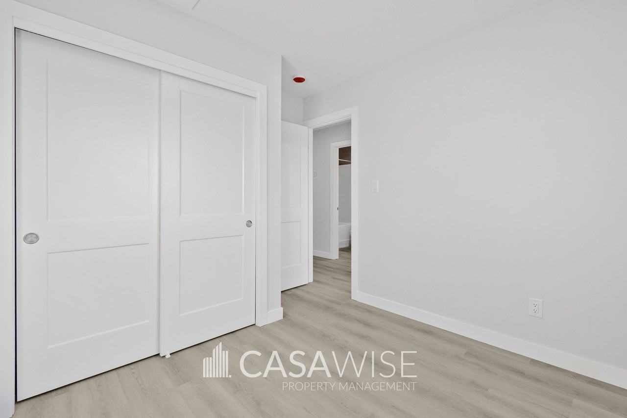 10250G 157 St Nw #GS - Photo 5 of 13