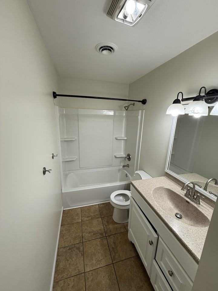 605 N. 13th StreetNebraska City, NE 68410 #605 - Photo 7 of 9