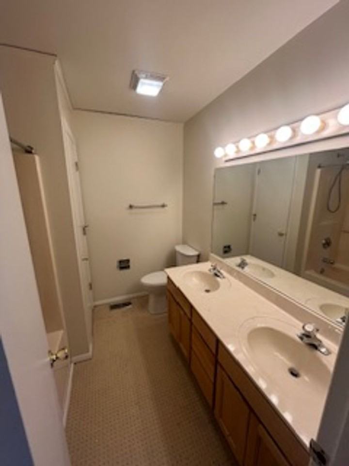 718 718 West 17th Street  - 718 West 17th Street - Photo 7 of 12