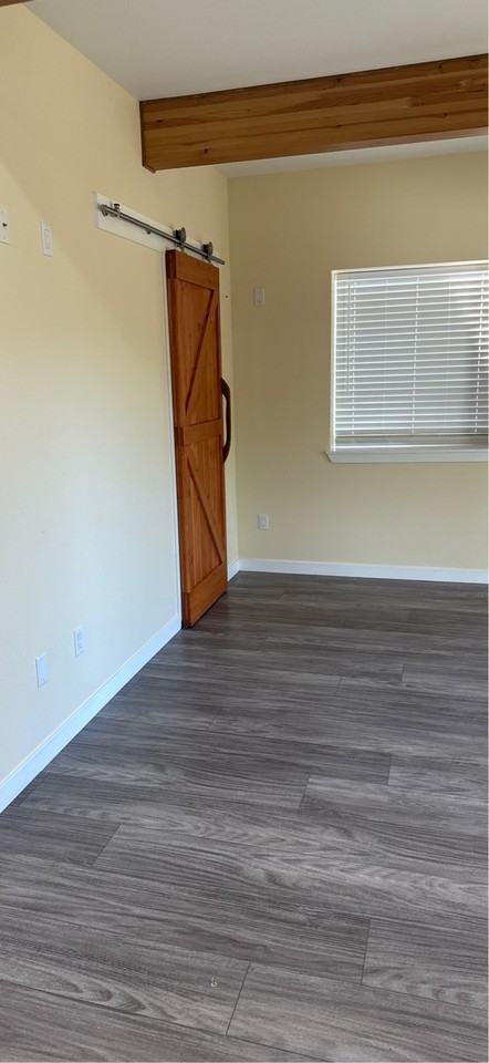 305 Southeast Elder Street *New* - B #B - Photo 4 of 21