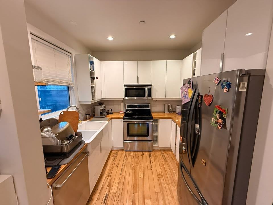 882 Gore Ave - Photo 2 of 38