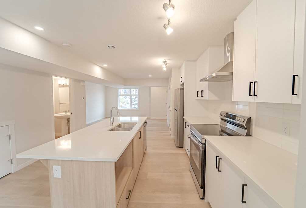SF168 | 1 Month Free – Modern 2 Bedroom Townhome | SE Calgary - Photo 7 of 50
