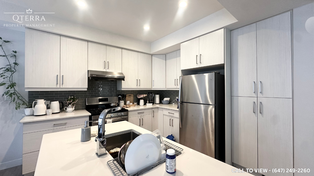 858 West Village Sq - Photo 2 of 23