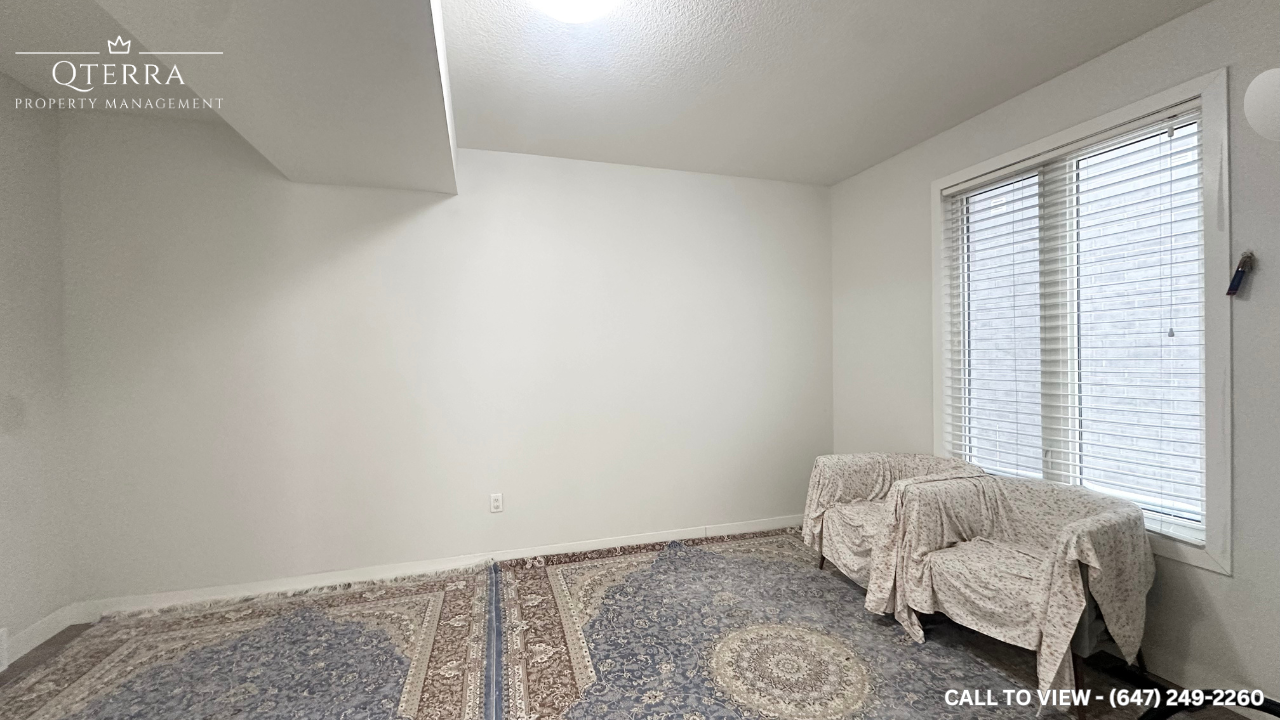 858 West Village Sq - Photo 7 of 23