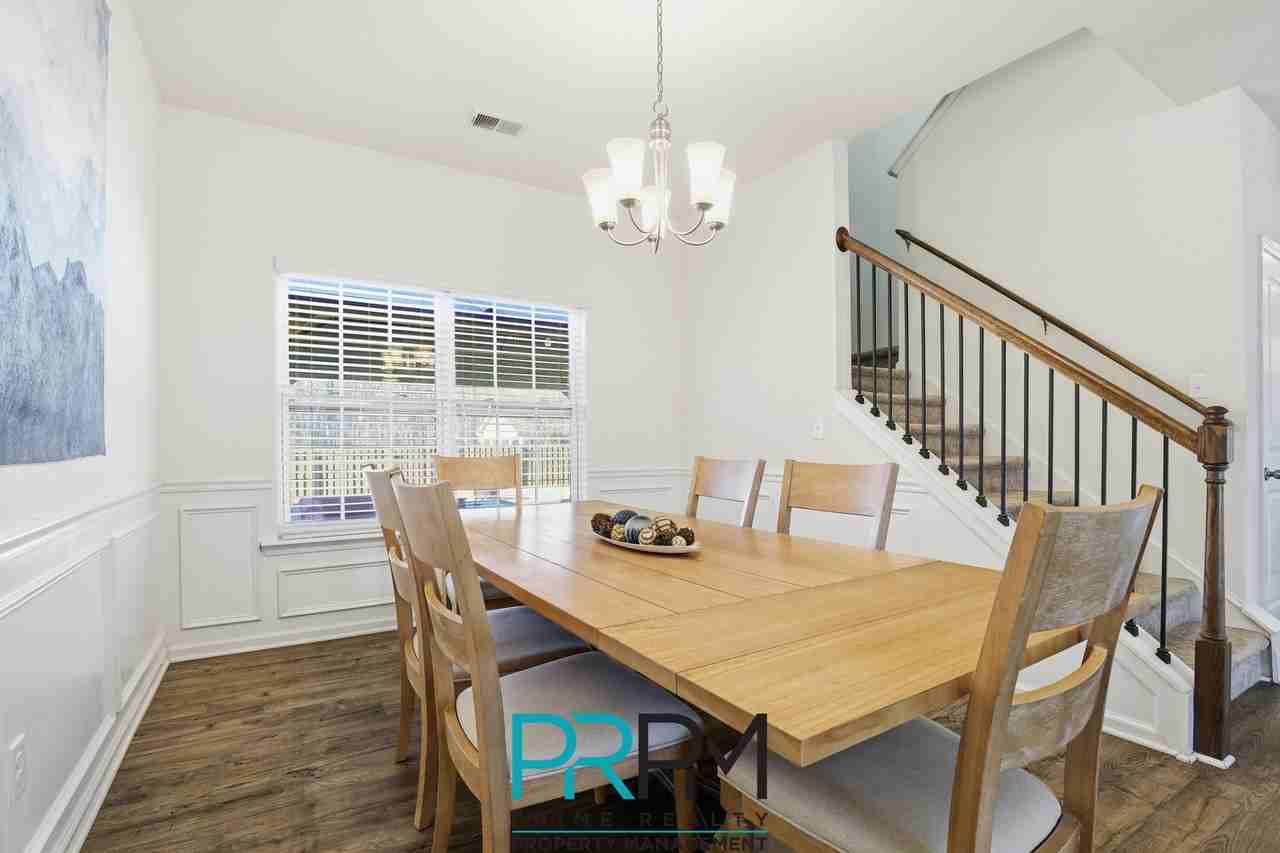 249 Elmhaven Dr #1 - Photo 6 of 29