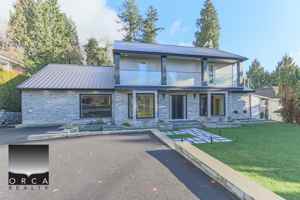 featured image of 2050 Westdean Cres