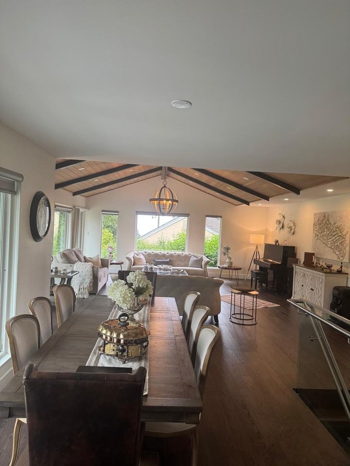 815 Elveden Row - Photo 4 of 14