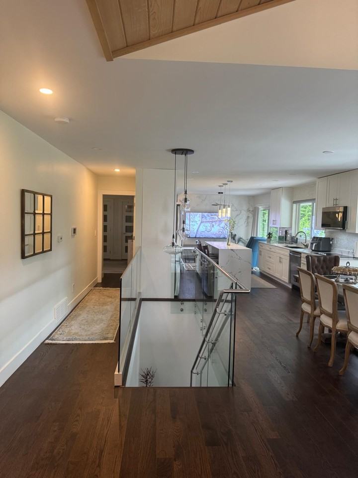 815 Elveden Row - Photo 5 of 14