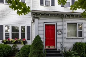 featured image of 1110 South Park St