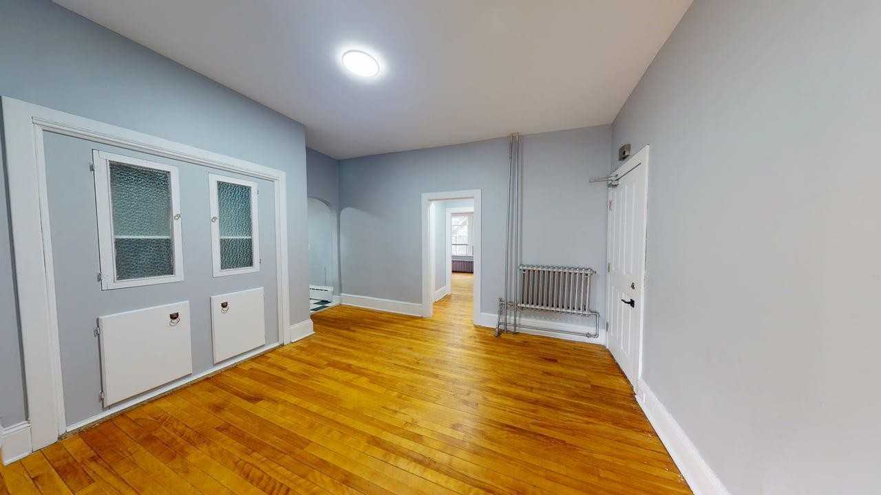 1110 South Park Street - Photo 6 of 16