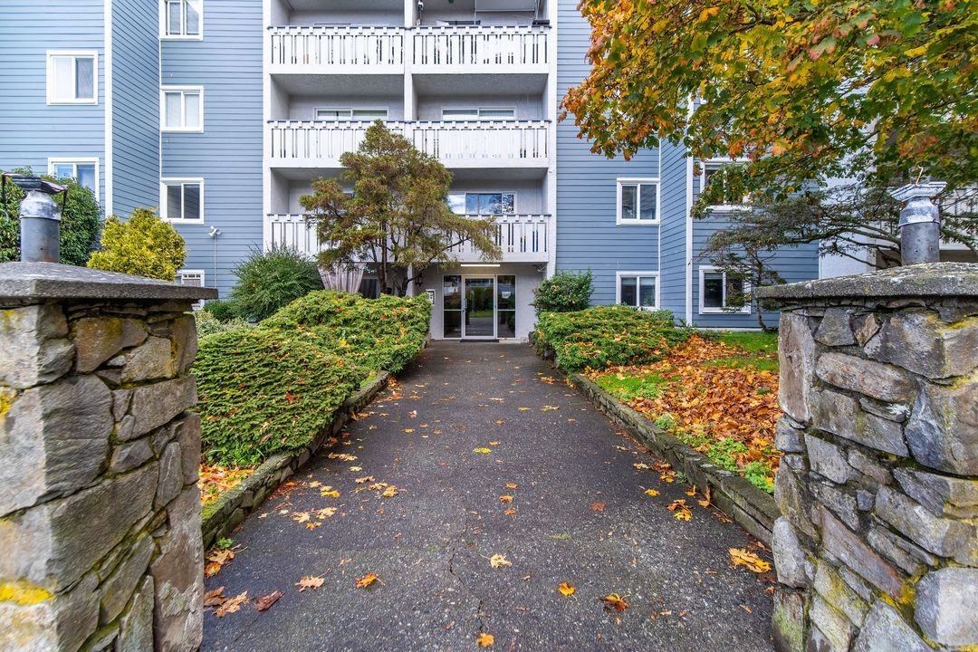 Swiftsure - Photo 2 of 2