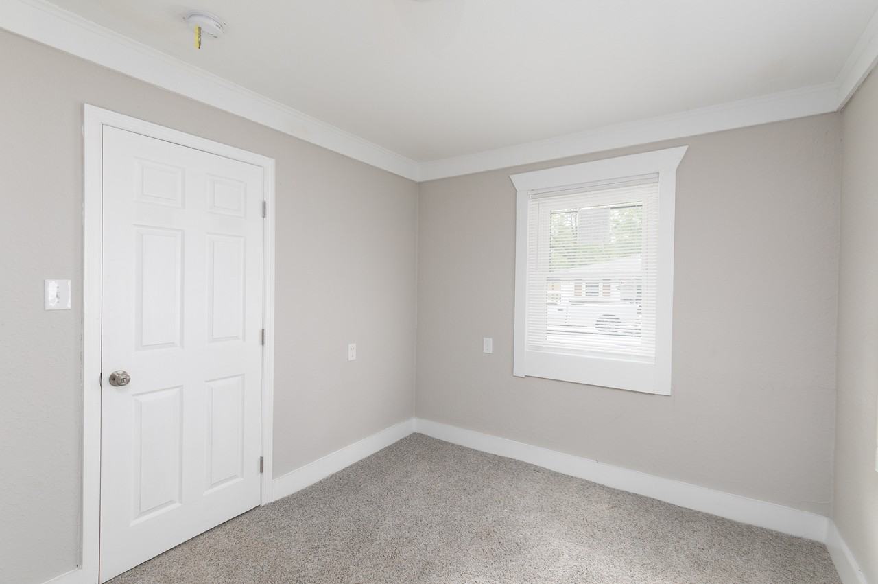 5013 Georgia Rd - Photo 5 of 9