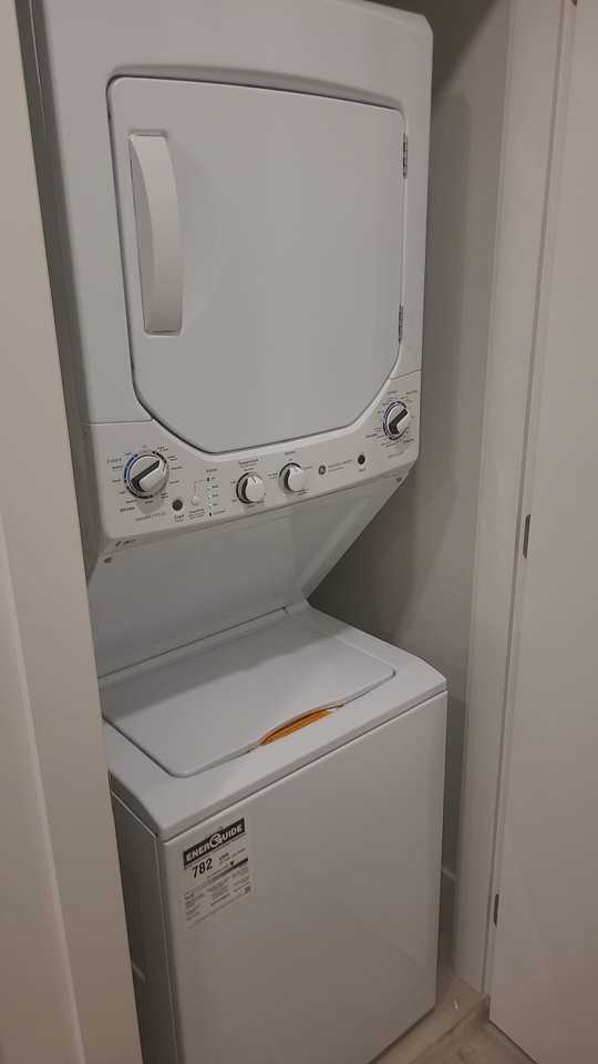 Wheater Court ##214 - Photo 4 of 11