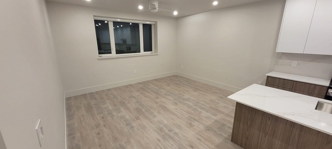 Wheater Court ##214 - Photo 6 of 11