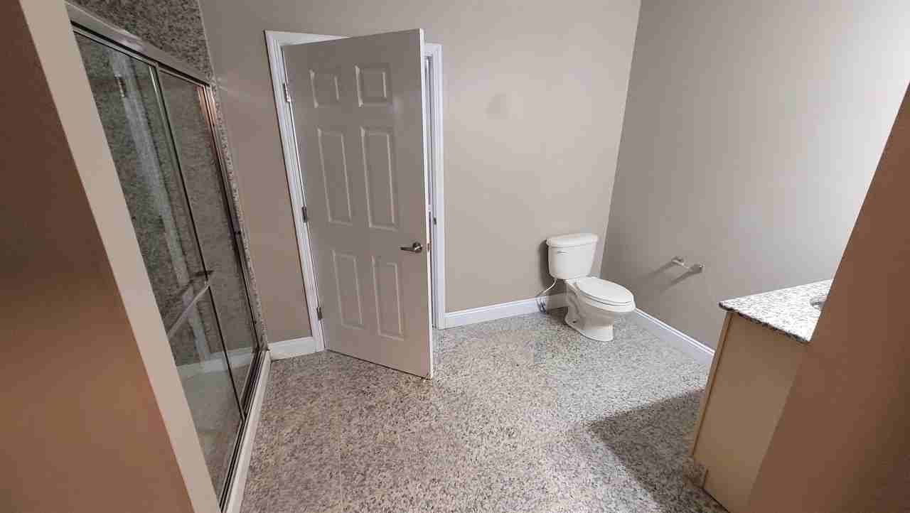 7462 Lions Gate Pkwy #7462 - Photo 7 of 9