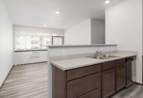 featured image of 910 S Carnahan Rd