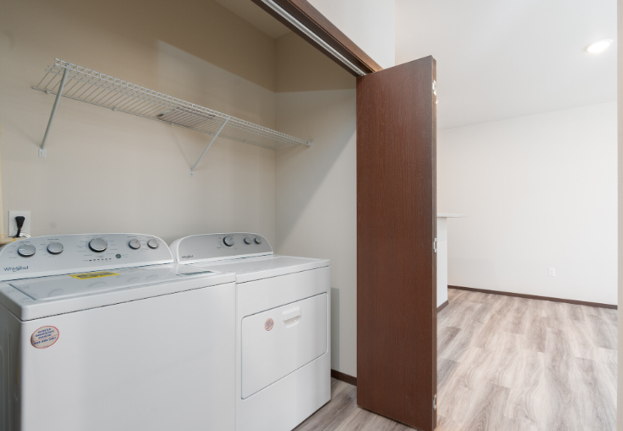 Carnahan West - Photo 7 of 50