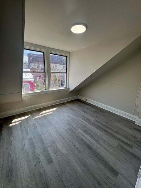462 Spring Garden St #1 - Photo 3 of 13