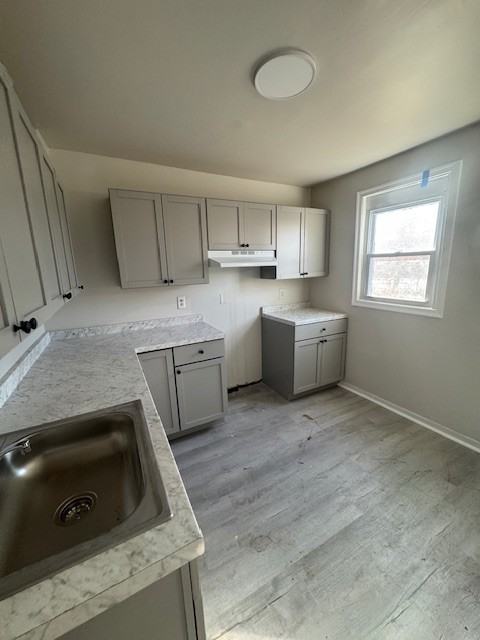 918 E 17th St #1 - Photo 3 of 19