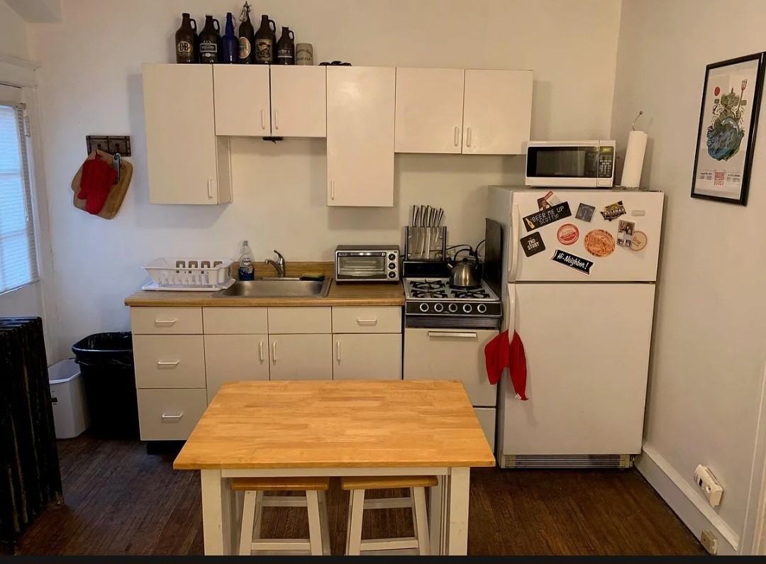 690 Pont Reading Rd #2 - Photo 4 of 10