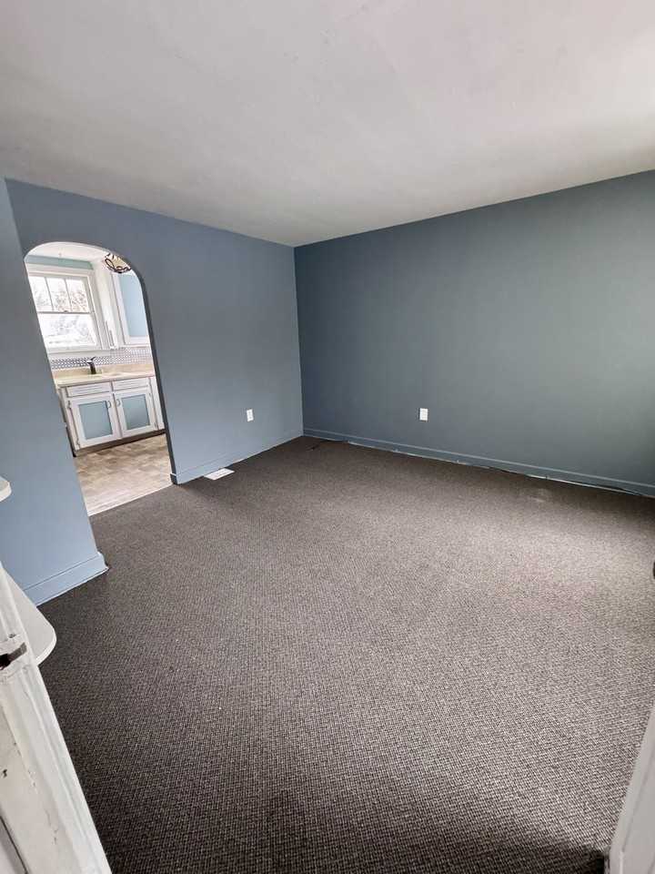 1023 S Pennsylvania Ave #3 - Photo 2 of 5