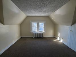 featured image of 236 Hillside Ave #3