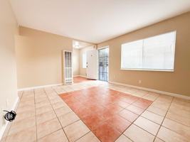 featured image of 2212 High St