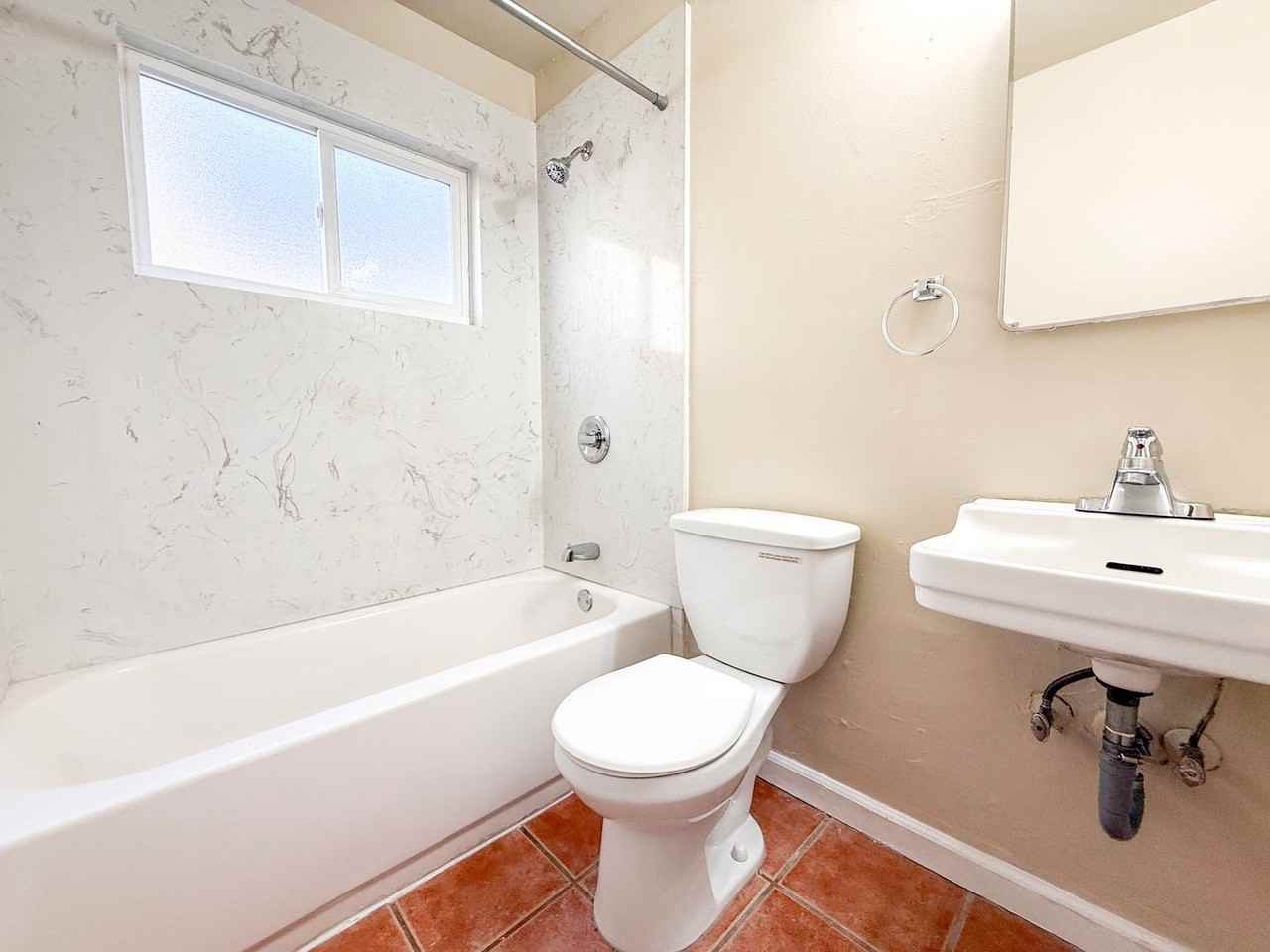 2212-2218 High Street - Photo 7 of 44