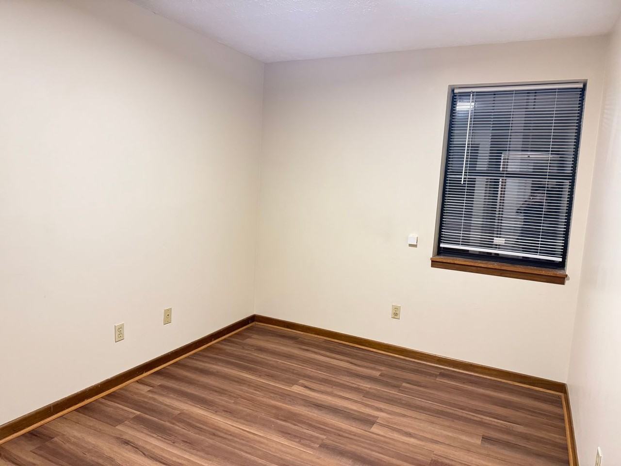 Mint Rd. Apartments - Photo 6 of 20