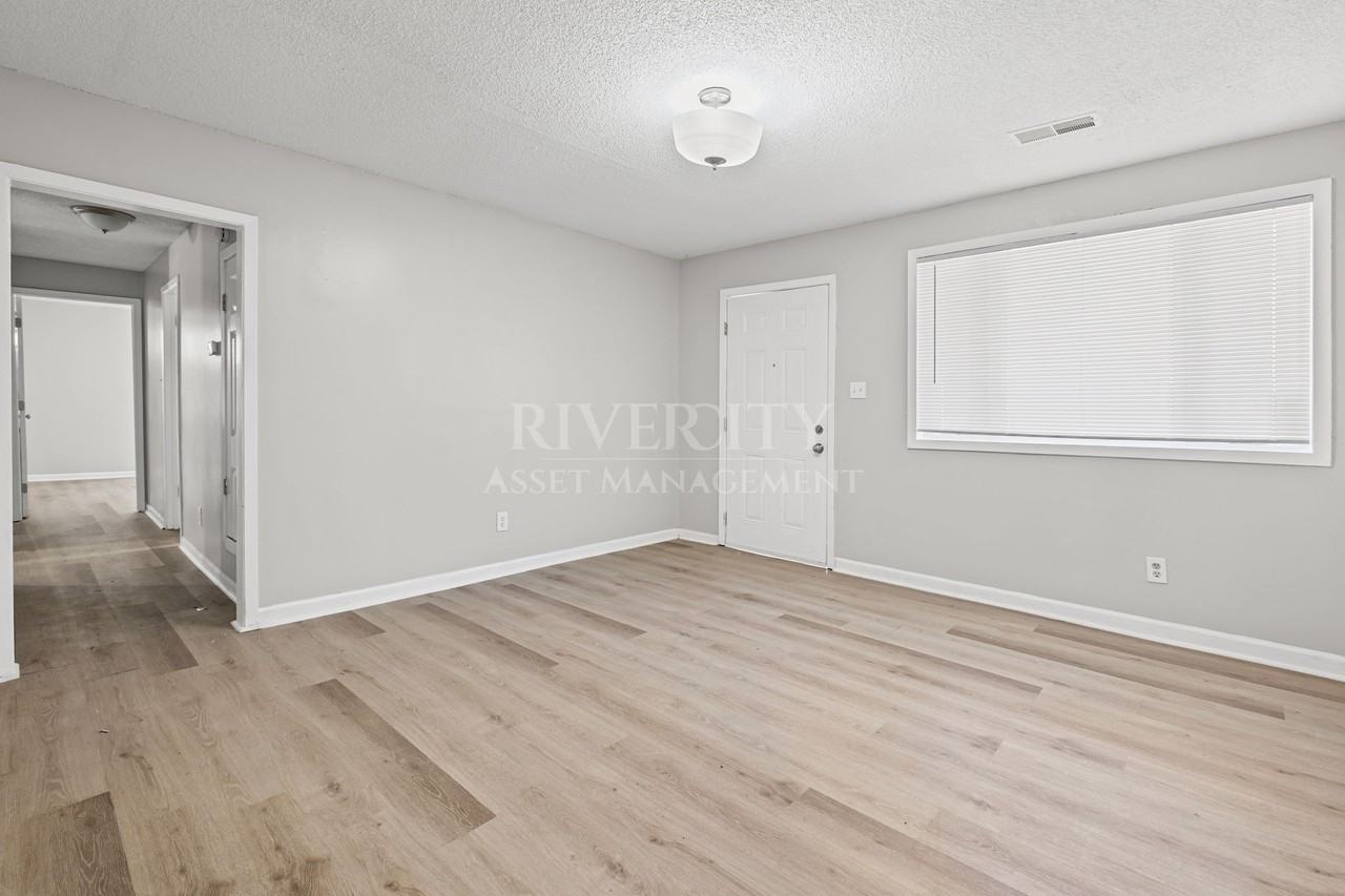 945 Nora Rd #1 - Photo 6 of 16