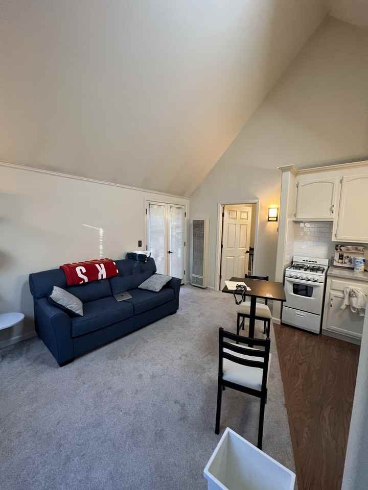 214 Elm St #4 - Photo 2 of 11