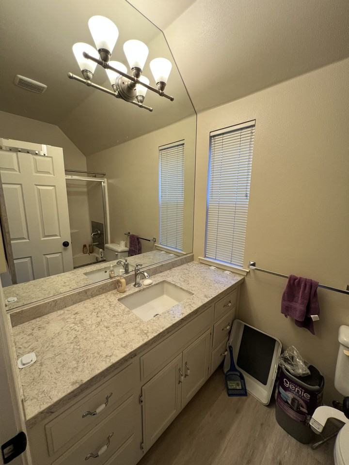 214 Elm St #4 - Photo 5 of 11