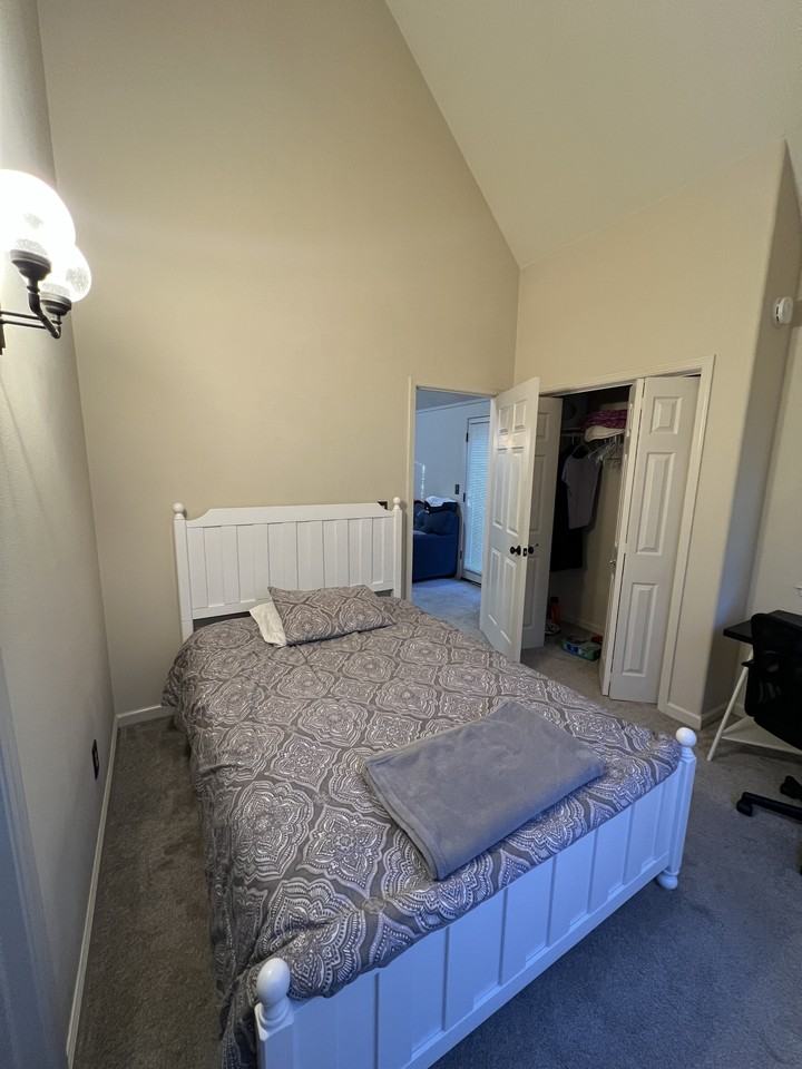 214 Elm St #4 - Photo 6 of 11