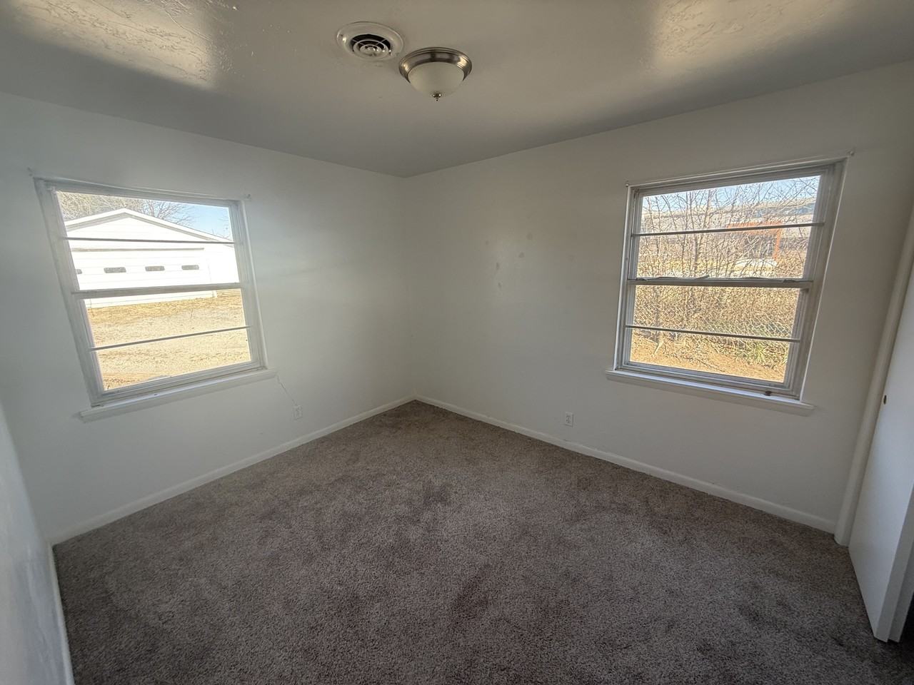 734 E 30th St #1 - Photo 7 of 10