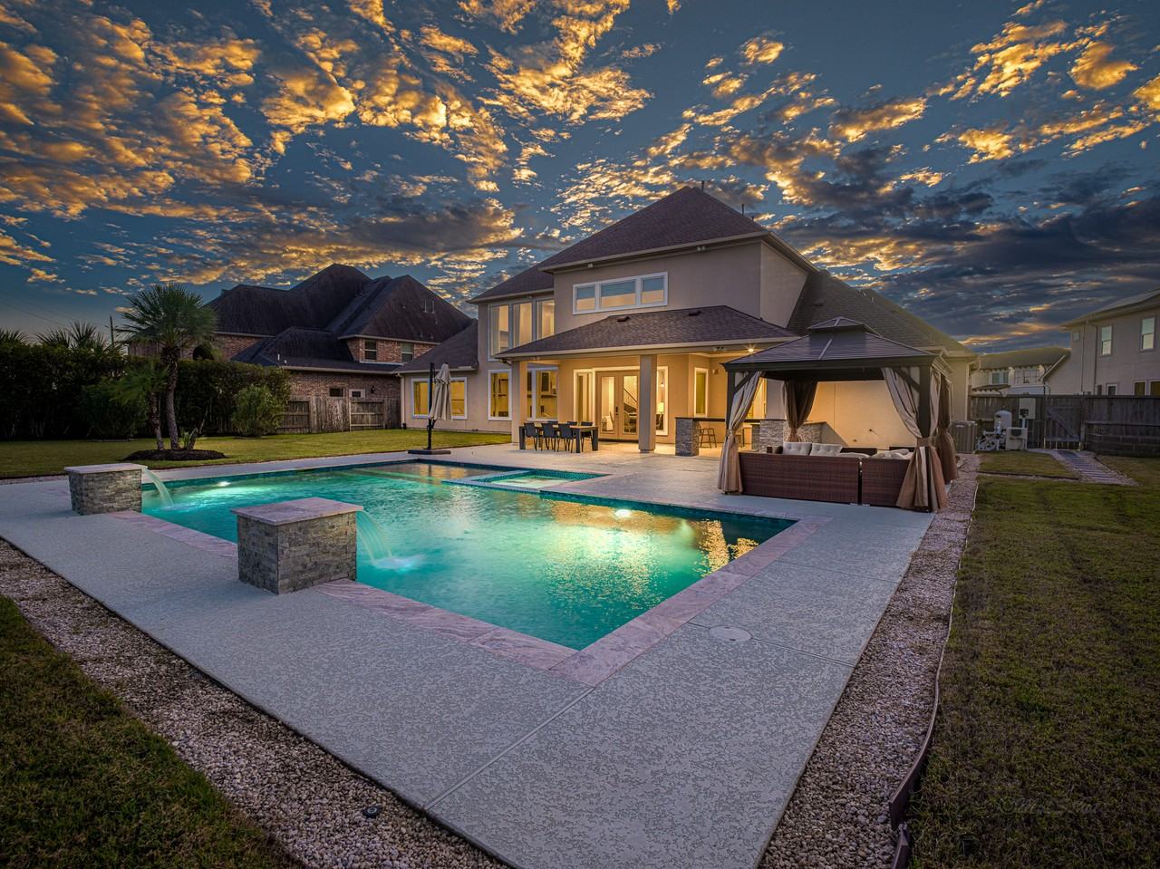 27130 Horizon Bay Ln #1 - Photo 2 of 13