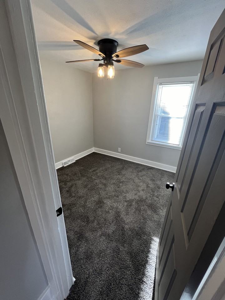 5333 Collomore Rd #1 - Photo 7 of 11