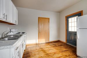 featured image of 618 N Ashland Ave