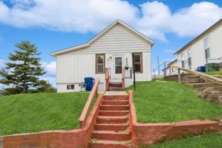 223 16th Pl #1 - Photo 1 of 1