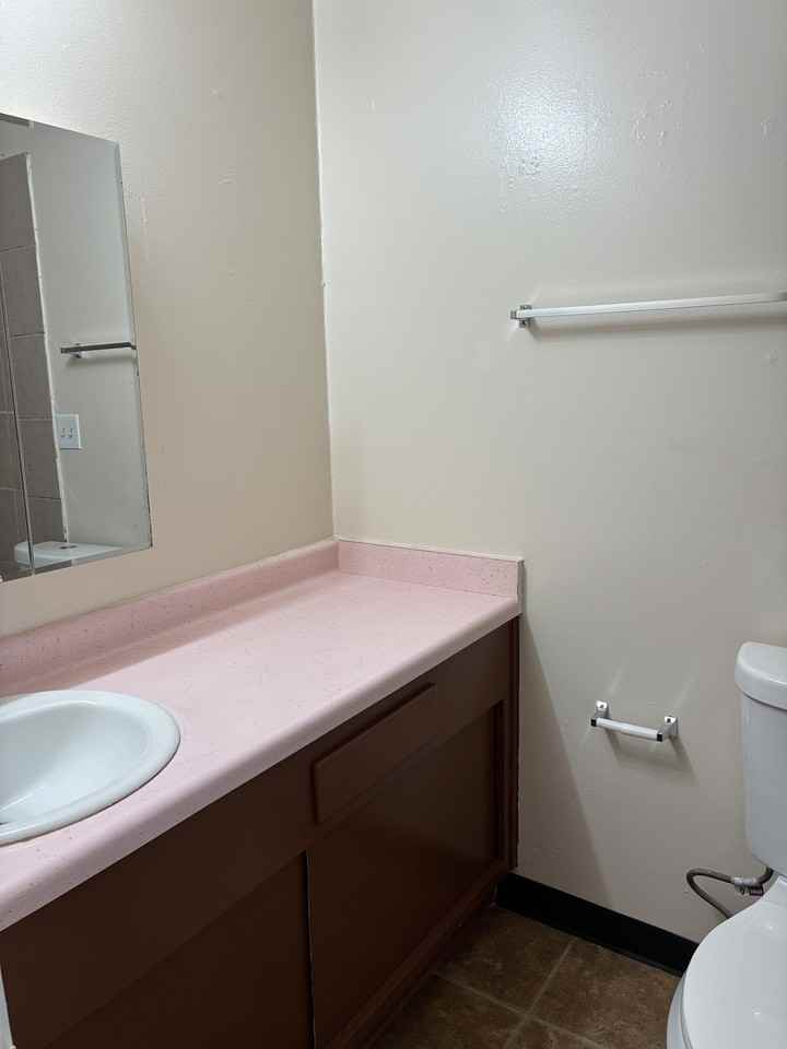 2900 Fruitvale Ave #C - Photo 5 of 6